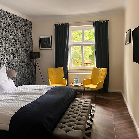 Schlosshotel 赖因斯贝格 外观 照片